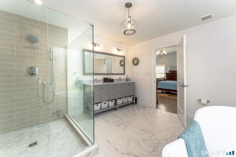 4B Turkey Roost Road Newtown CT 06482