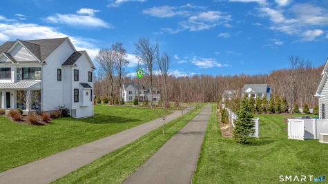 4B Turkey Roost Road Newtown CT 06482