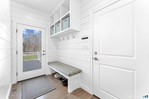 4B Turkey Roost Road Newtown CT 06482