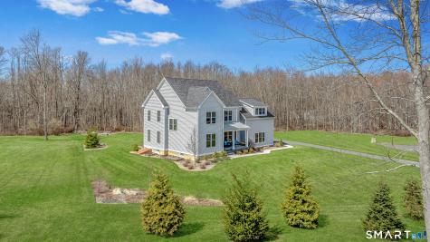 4B Turkey Roost Road Newtown CT 06482