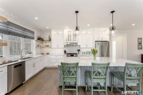 4B Turkey Roost Road Newtown CT 06482