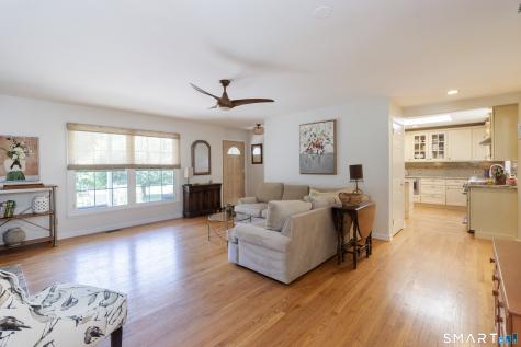 8 Glen Circle North Branford CT 06471