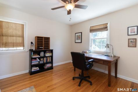 8 Glen Circle North Branford CT 06471
