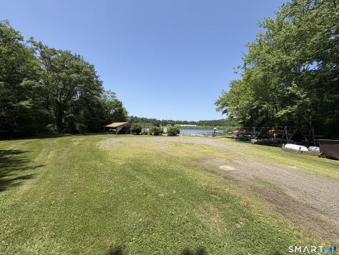 8 Glen Circle North Branford CT 06471