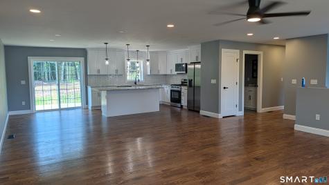 544 Wintergreen Avenue Hamden CT 06514