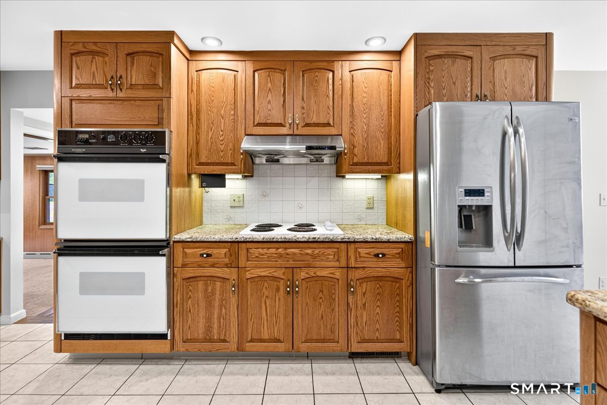 193 Dessa Drive Hamden CT 06517