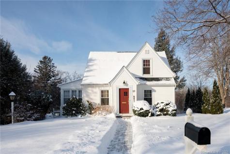 106 Yale Avenue Middlebury CT 06762