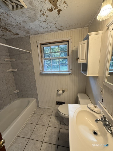 146 Pine Knob Drive South Windsor CT 06074