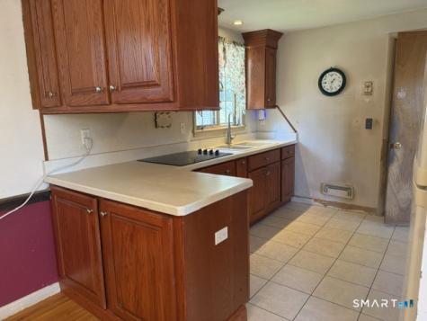 146 Pine Knob Drive South Windsor CT 06074