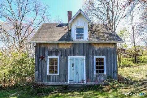 64 River Lane Deep River CT 06417