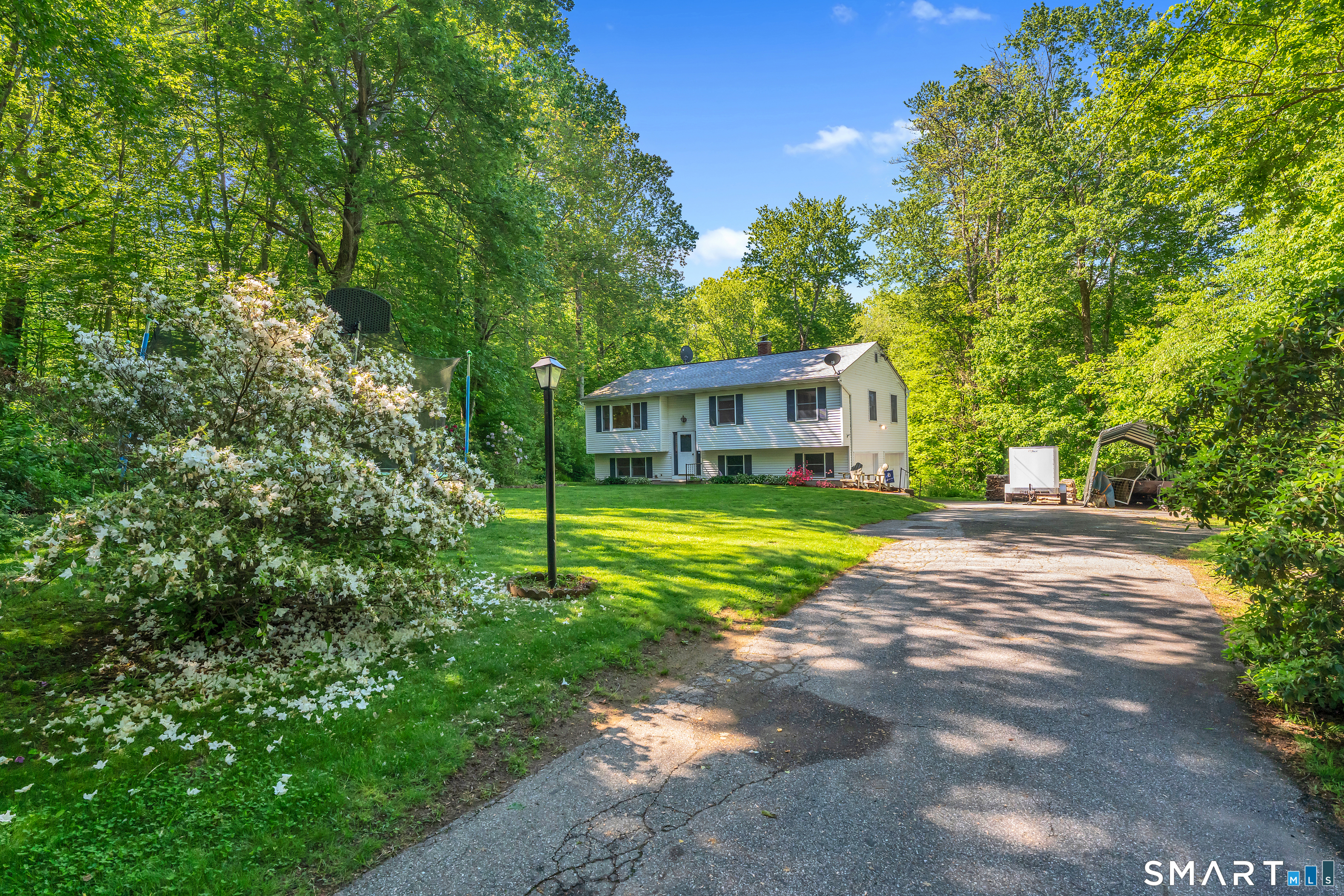 797 Middletown Road Colchester CT 06415
