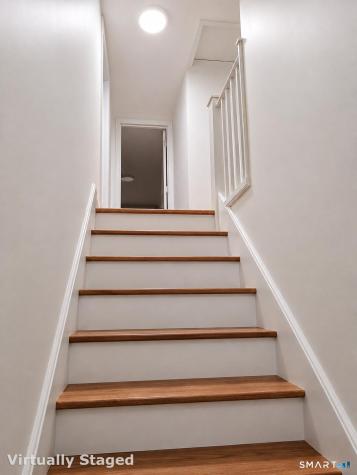 27 Vernon Street Hamden CT 06518