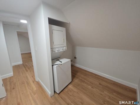27 Vernon Street Hamden CT 06518