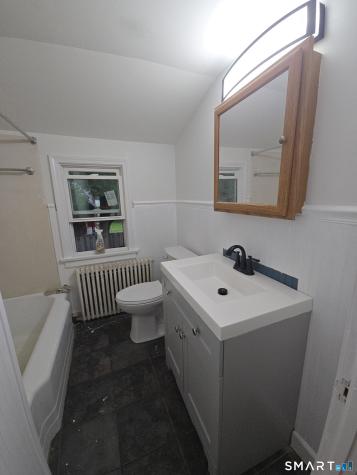 27 Vernon Street Hamden CT 06518