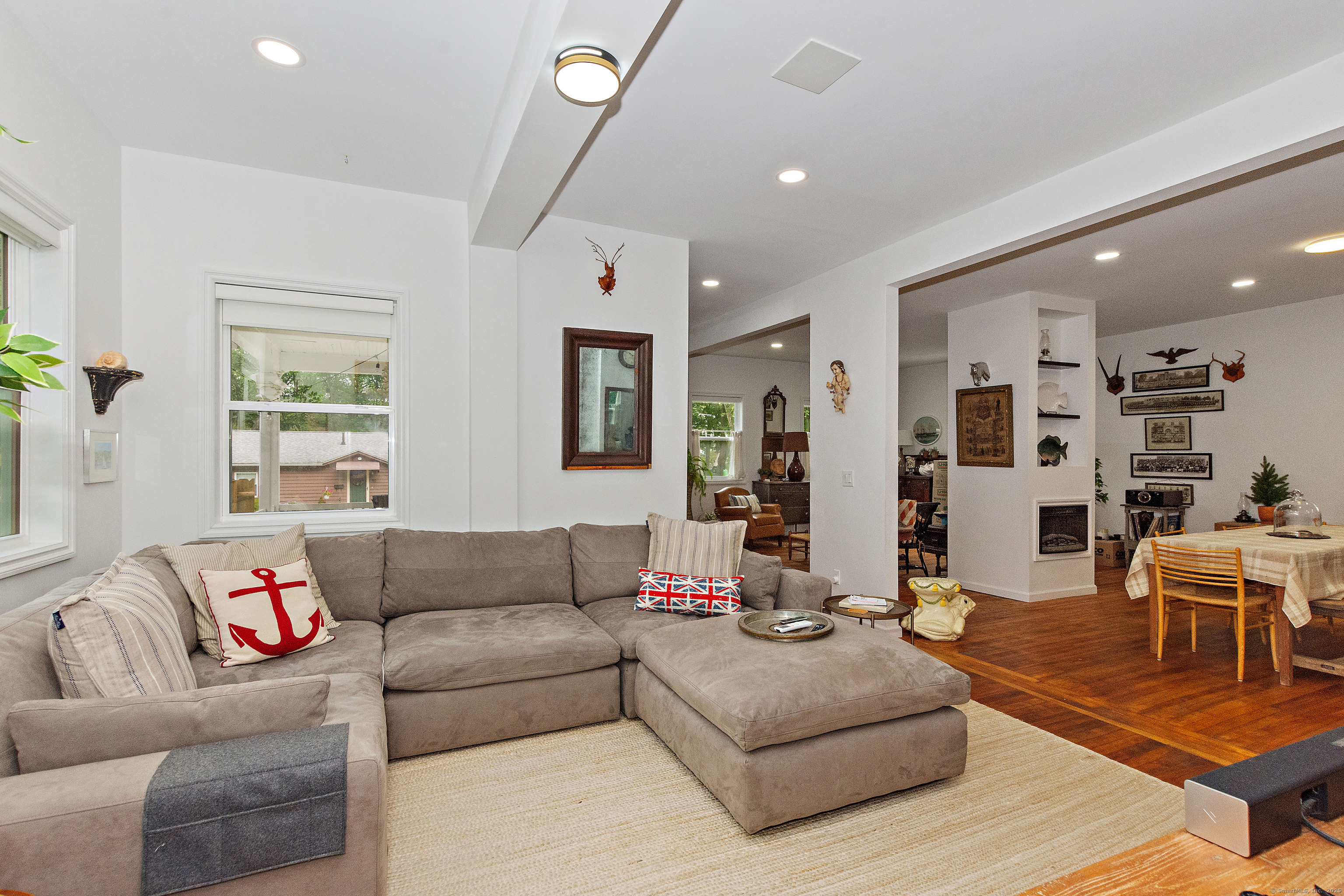 85 West Thames Street Norwich CT 06360