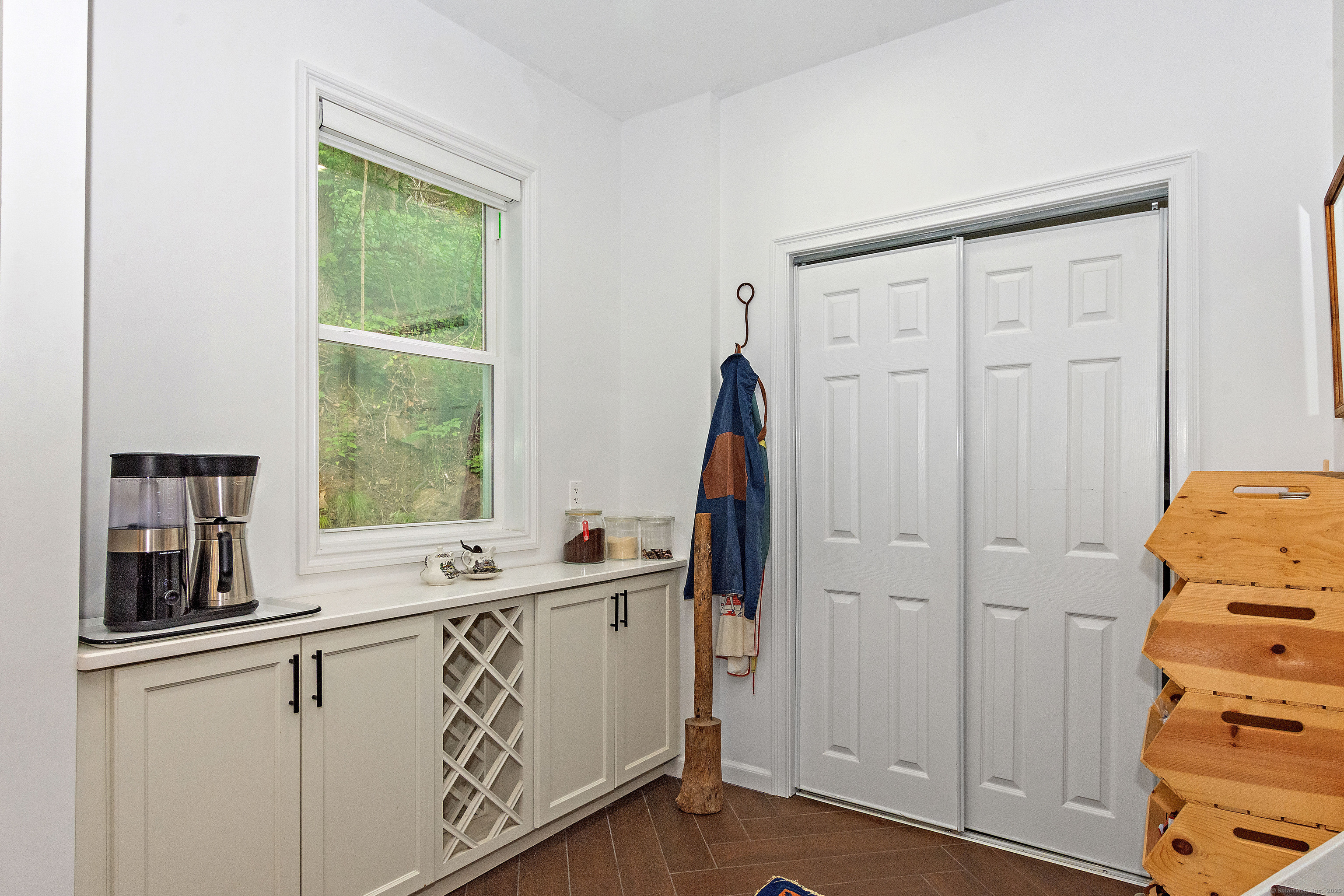 85 West Thames Street Norwich CT 06360