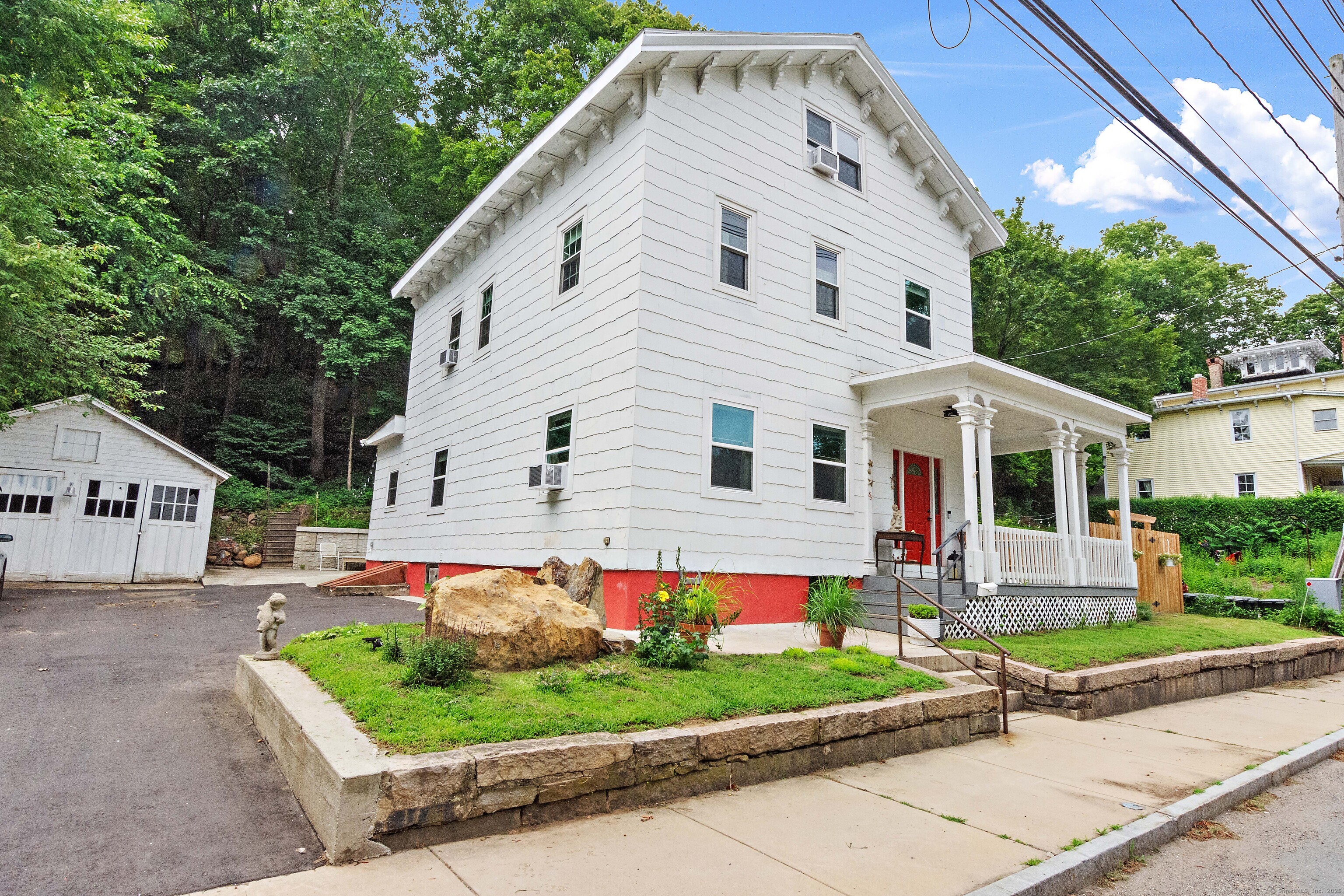 85 West Thames Street Norwich CT 06360