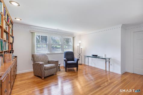 10 Edgehill Drive Woodbridge CT 06525