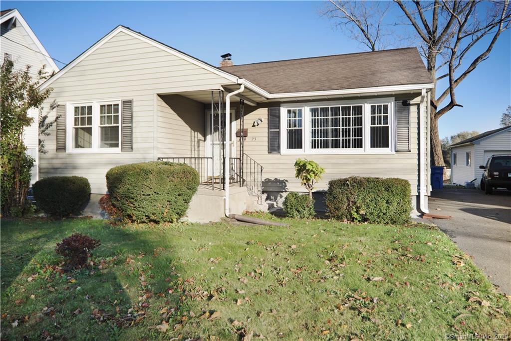 823 Pine Rock Avenue Hamden CT 06514