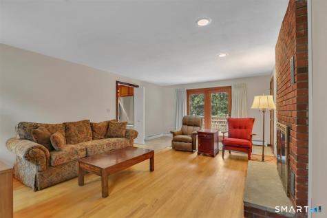 190 Valley View Road Manchester CT 06040