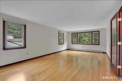 190 Valley View Road Manchester CT 06040