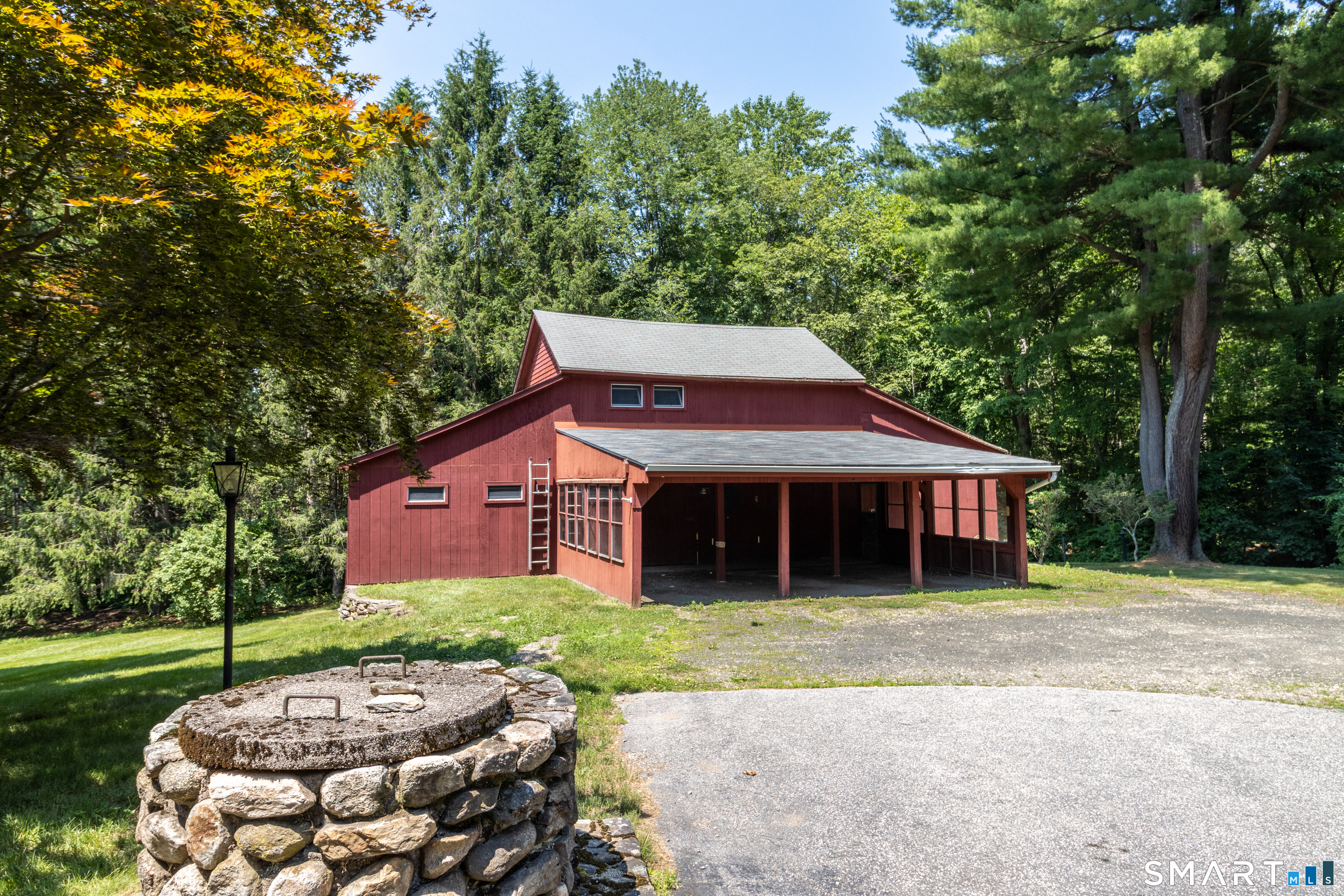 288 West High Street East Hampton CT 06424