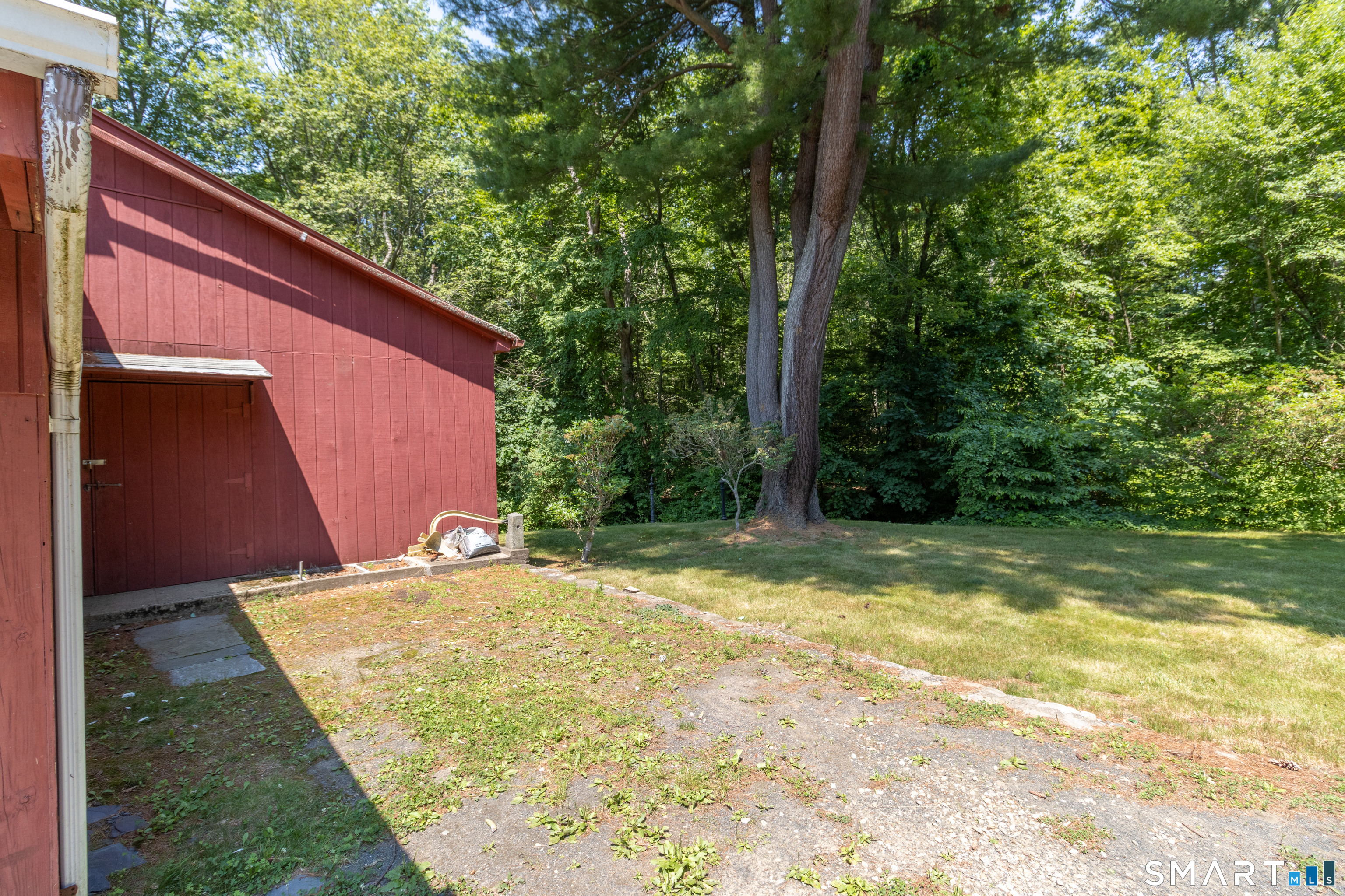 288 West High Street East Hampton CT 06424