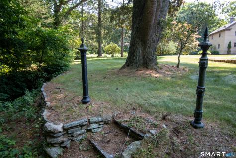 288 West High Street East Hampton CT 06424