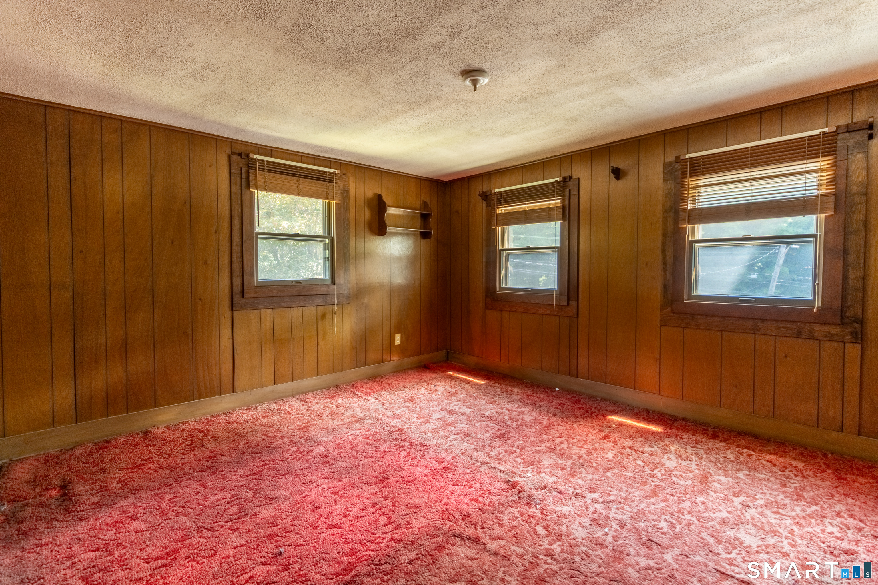 288 West High Street East Hampton CT 06424