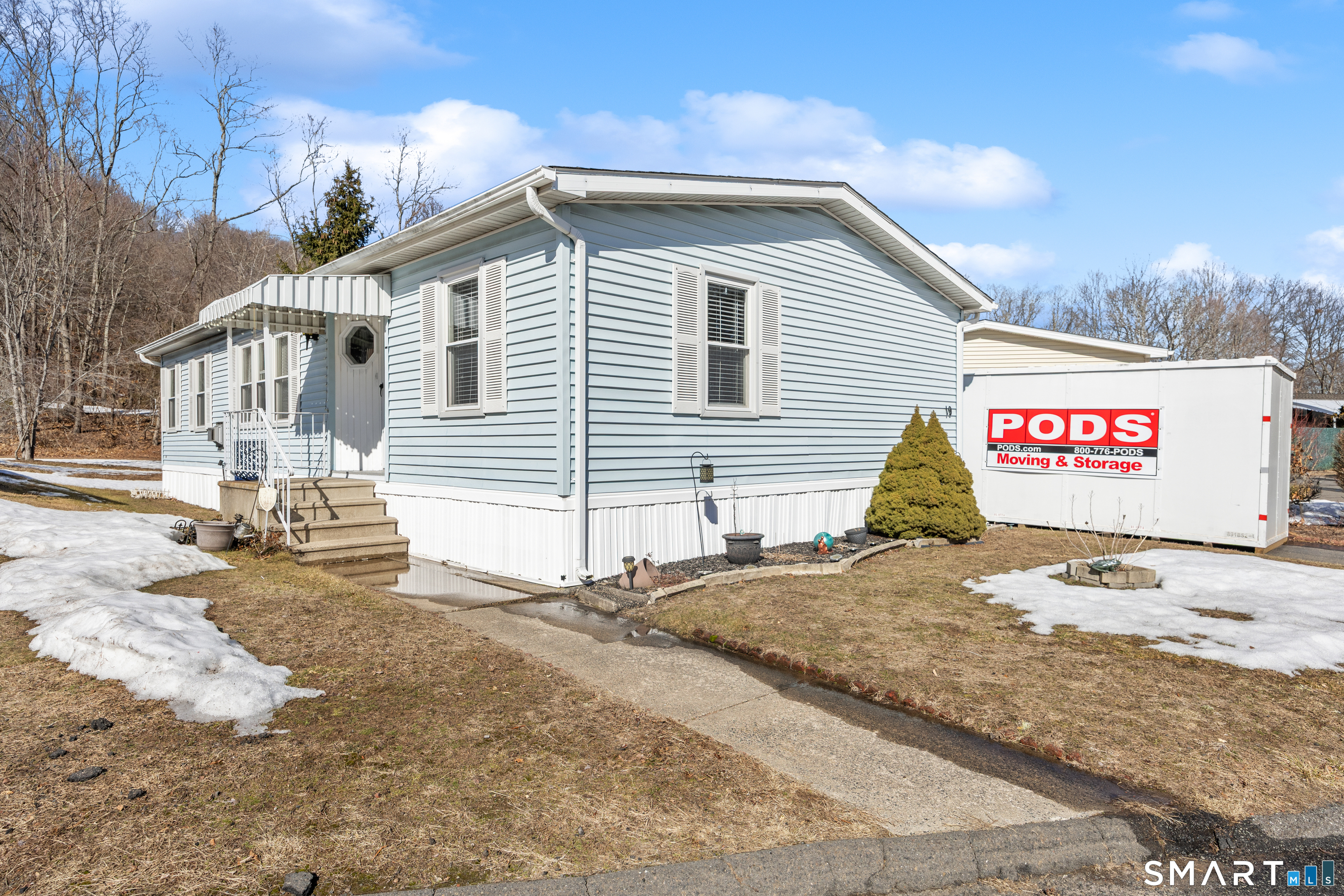 40 Matthews Street Bristol CT 06010