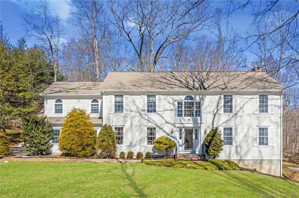 29 Prospect Court Woodbridge CT 06525