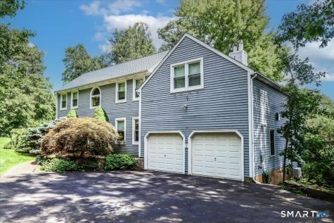 20 Dick Finn Road New Fairfield CT 06812