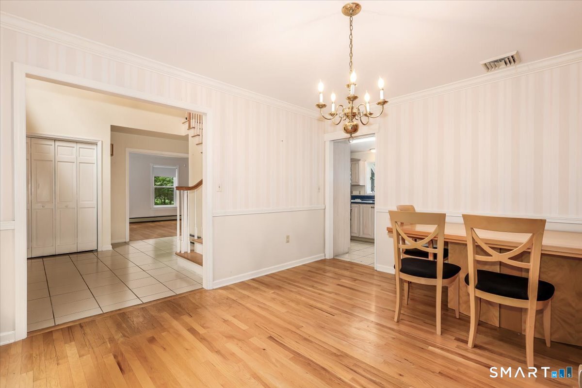 20 Dick Finn Road New Fairfield CT 06812