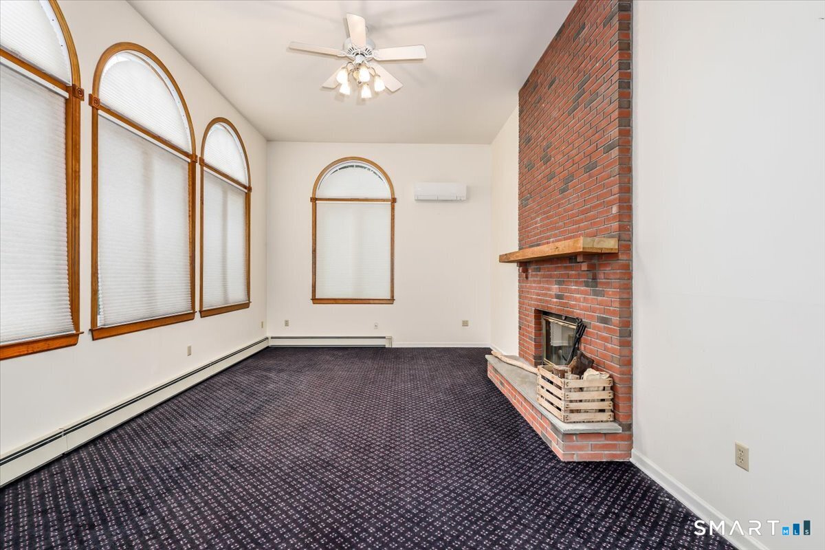 20 Dick Finn Road New Fairfield CT 06812