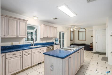 20 Dick Finn Road New Fairfield CT 06812