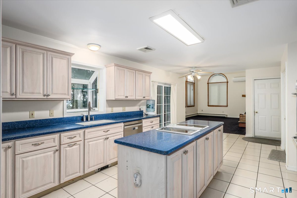 20 Dick Finn Road New Fairfield CT 06812