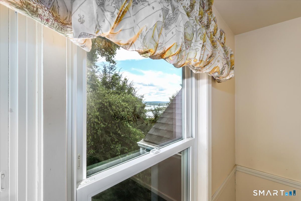 20 Dick Finn Road New Fairfield CT 06812