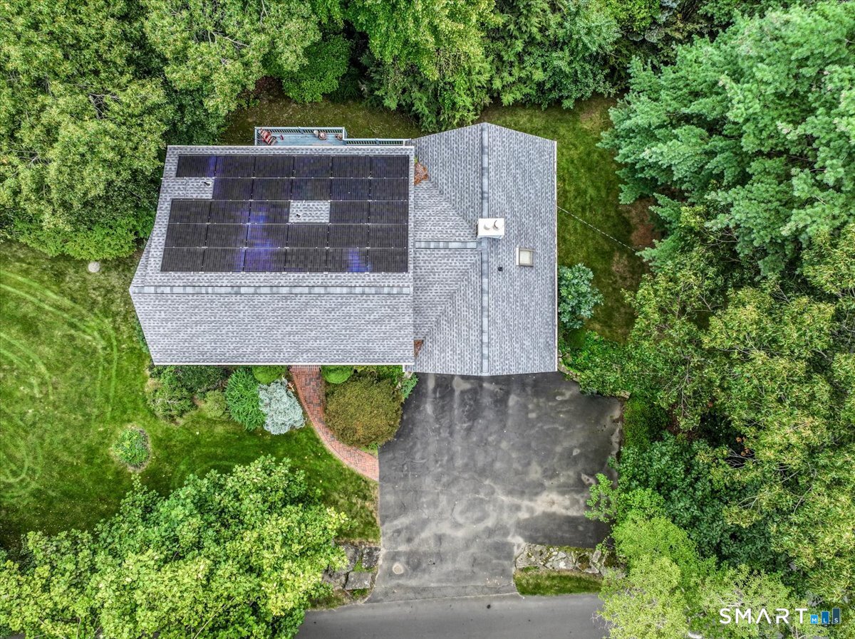 20 Dick Finn Road New Fairfield CT 06812