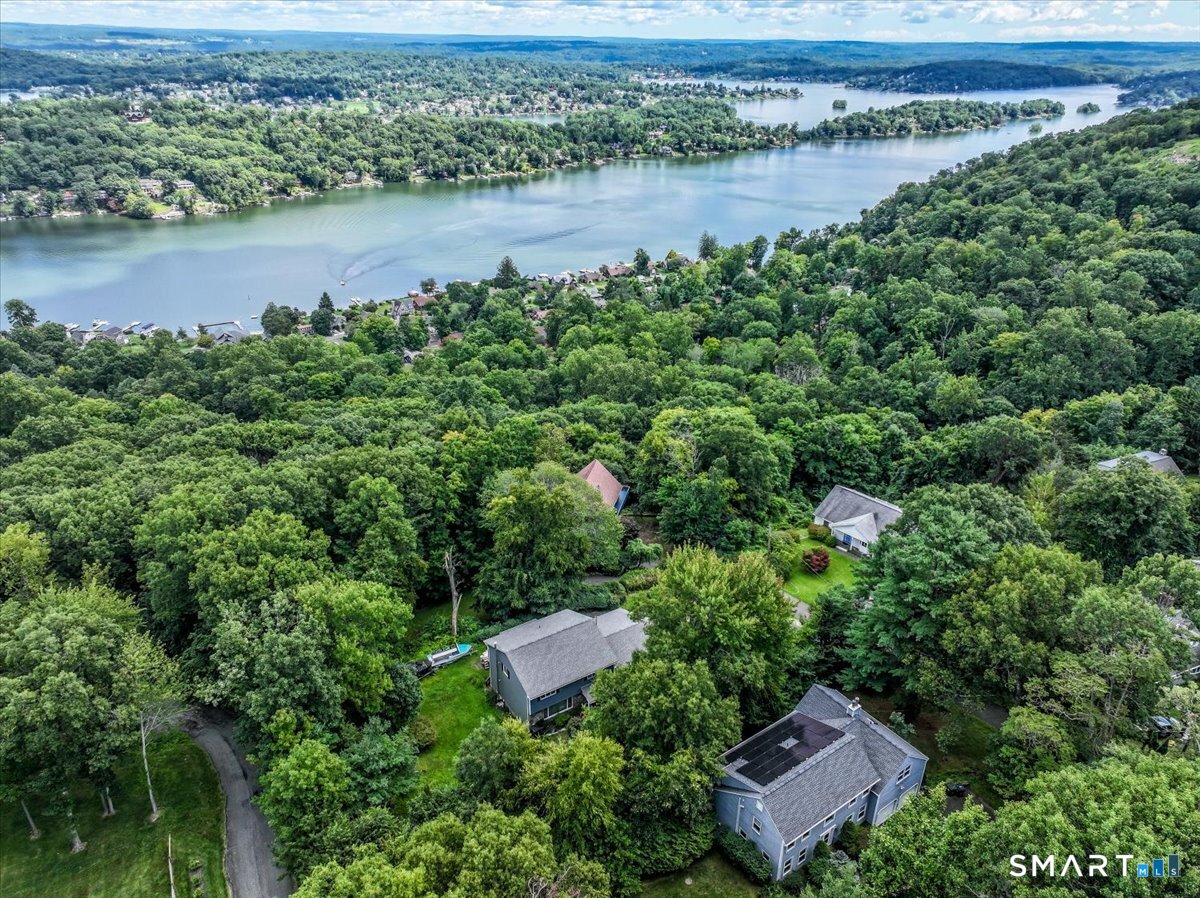 20 Dick Finn Road New Fairfield CT 06812