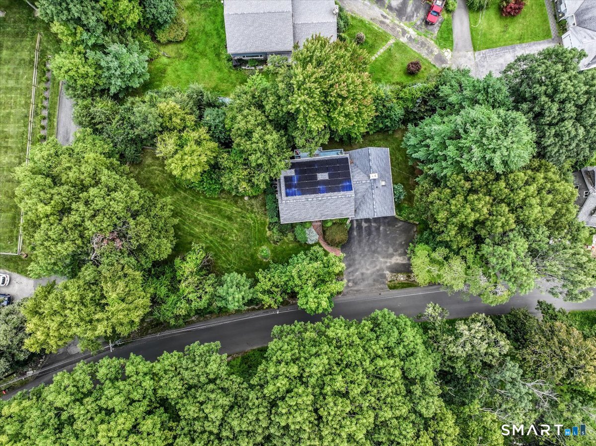 20 Dick Finn Road New Fairfield CT 06812