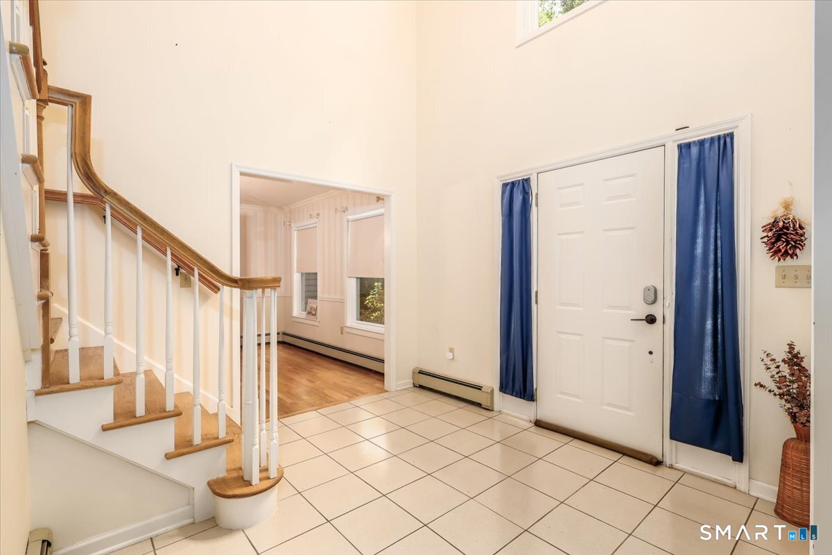 20 Dick Finn Road New Fairfield CT 06812