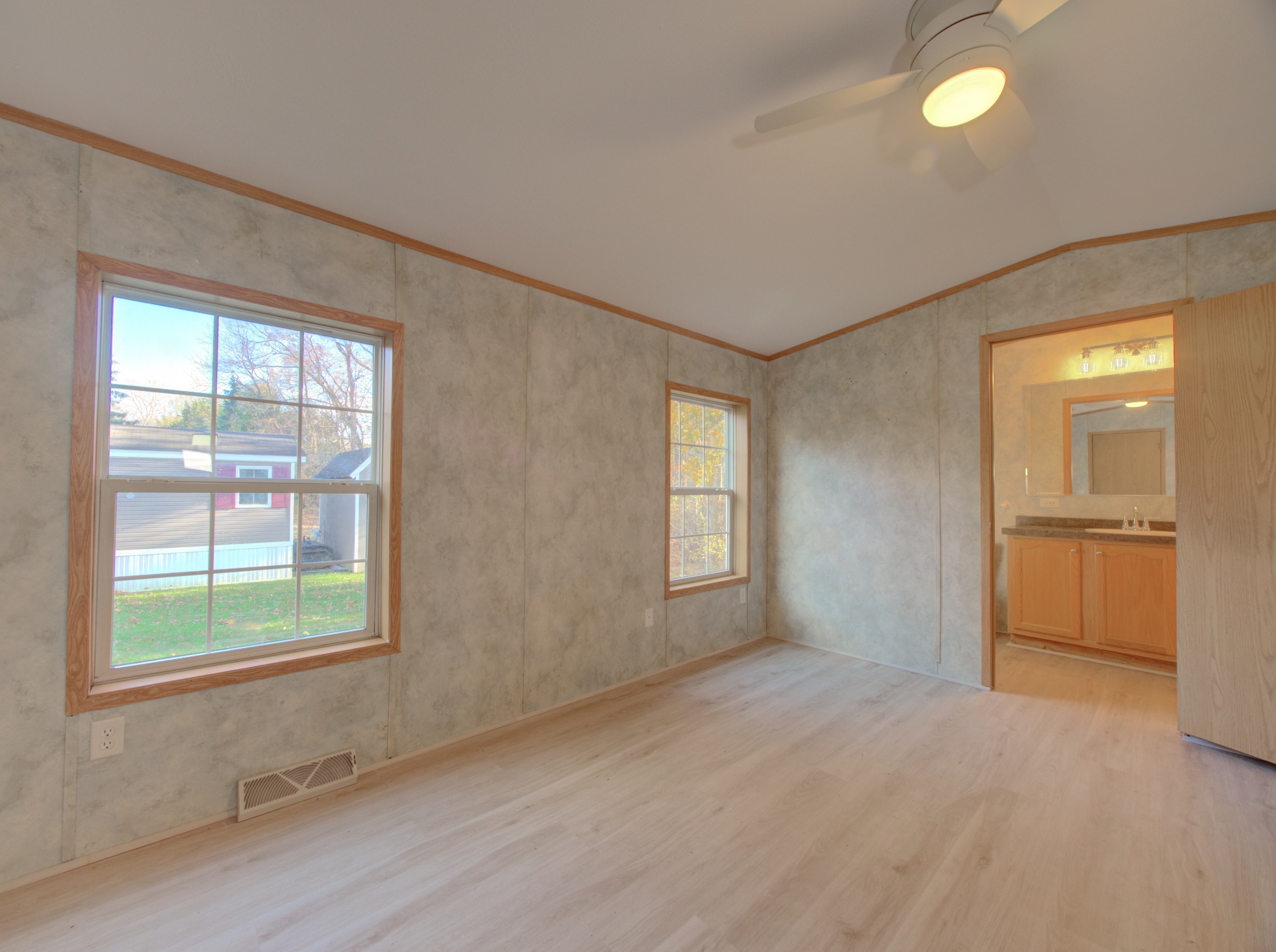 932 Long Cove Road Ledyard CT 06335