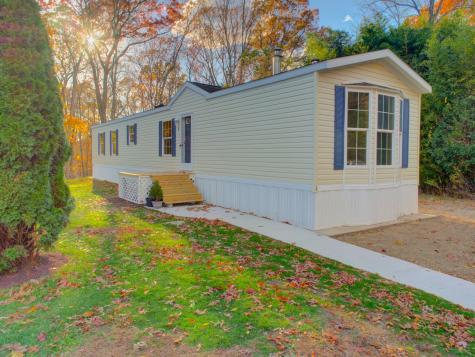 932 Long Cove Road Ledyard CT 06335