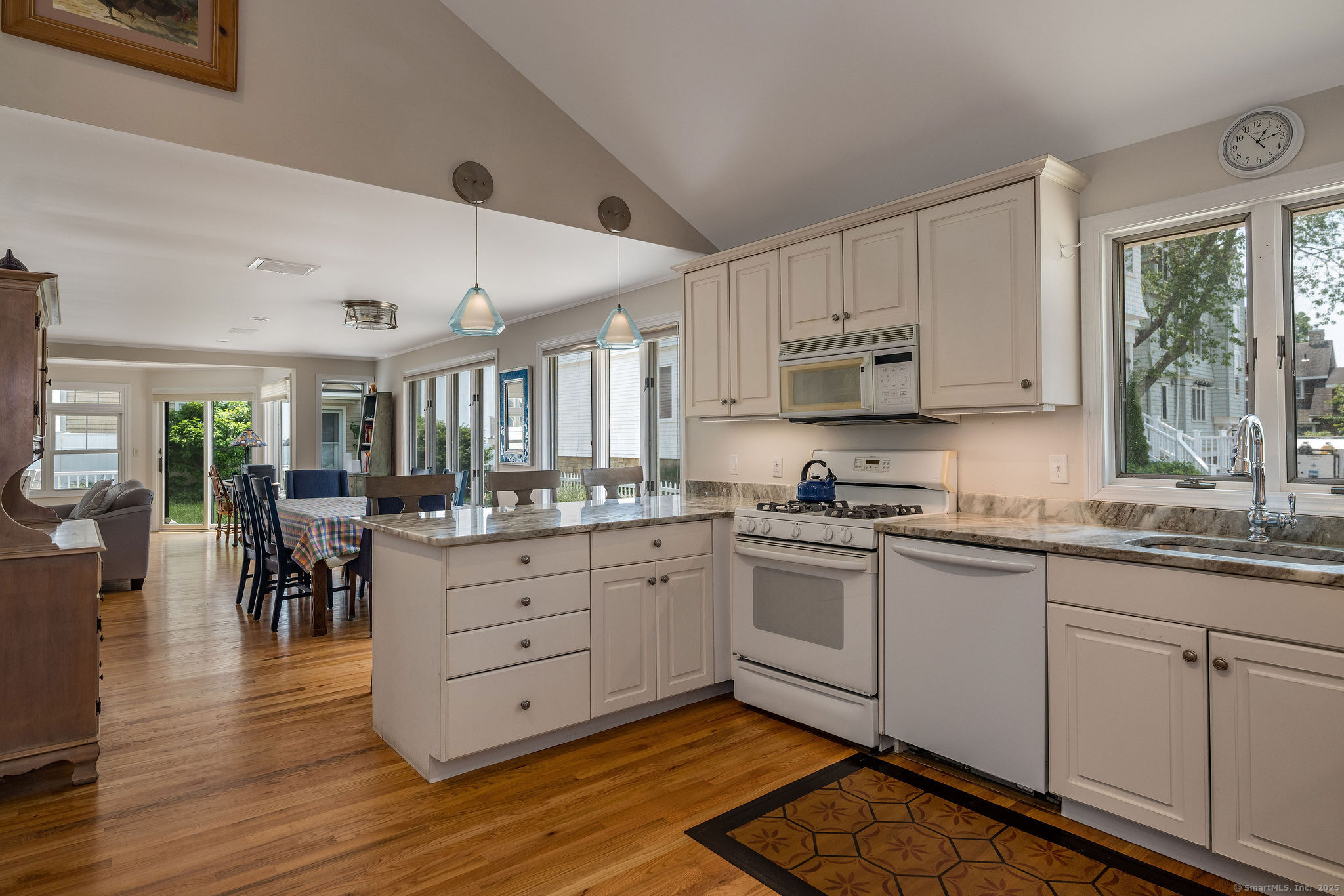 153 Shore Road Clinton CT 06413