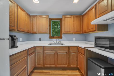 24 Mark Twain Lane Redding CT 06896