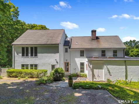 24 Mark Twain Lane Redding CT 06896