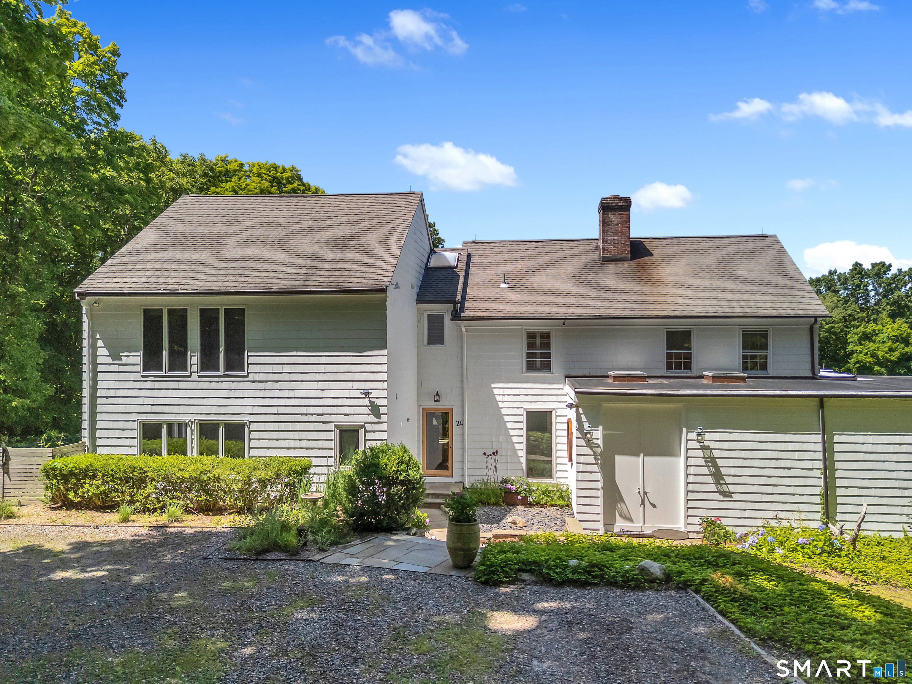 24 Mark Twain Lane Redding CT 06896