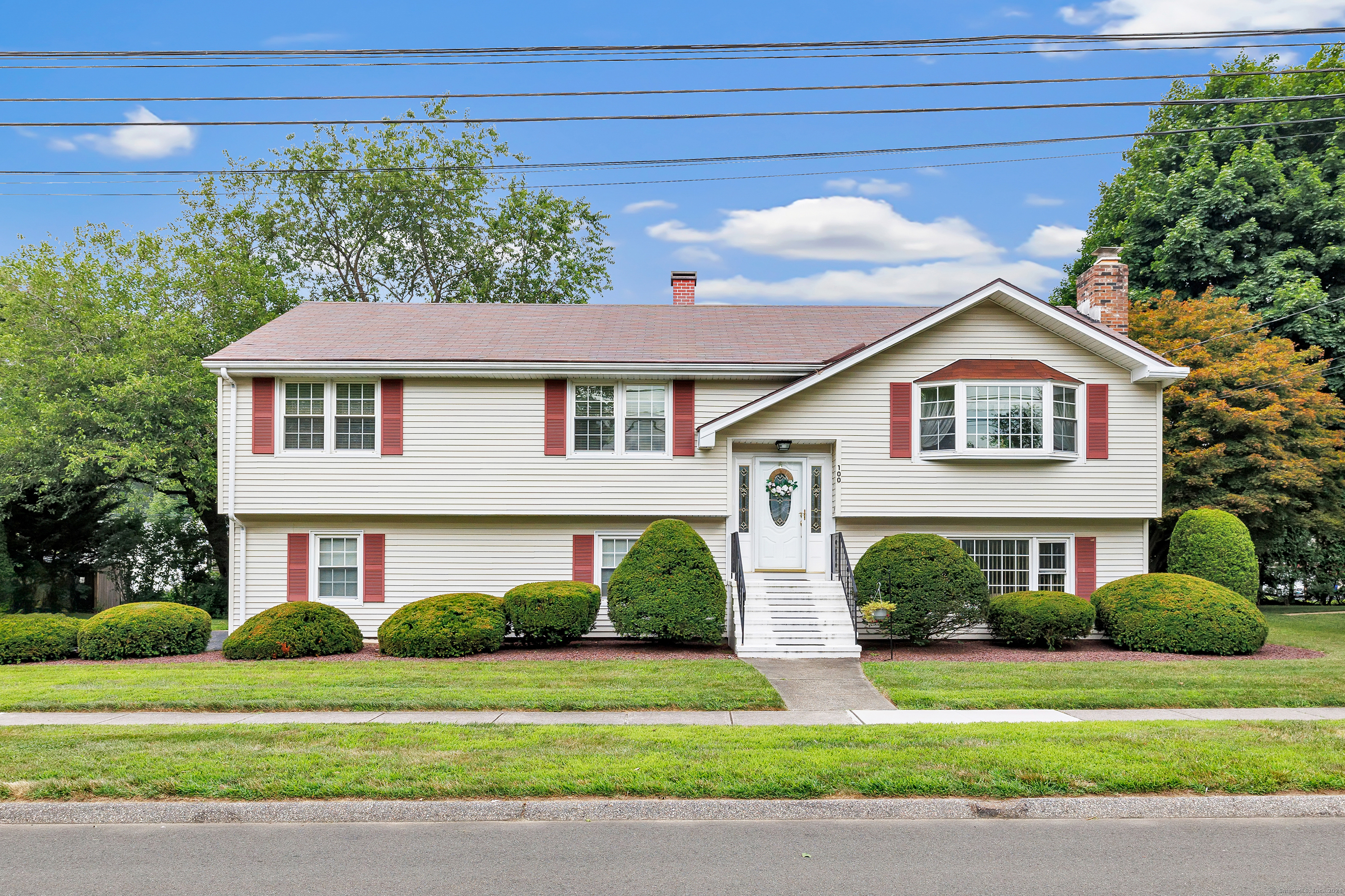 100 Sheffield Circle Stratford CT 06614