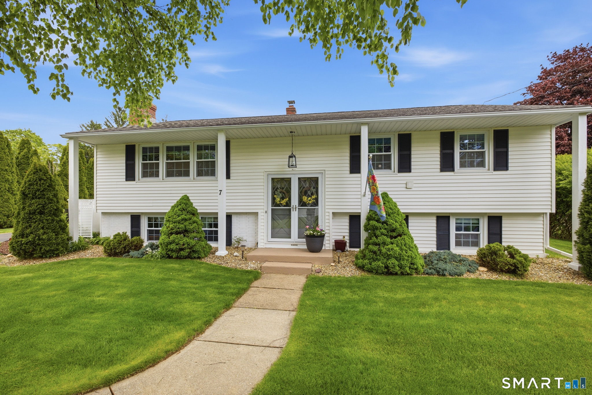 7 Stardust Drive Enfield CT 06082