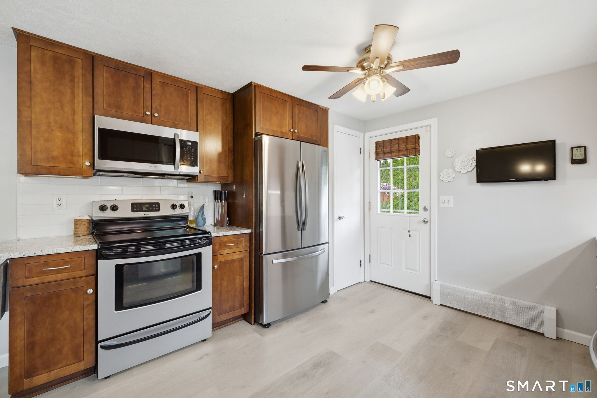 7 Stardust Drive Enfield CT 06082